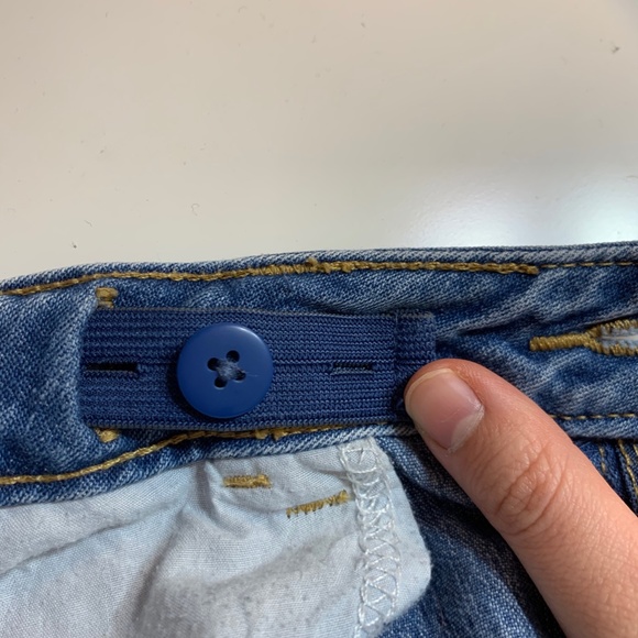 2/$14 or 3/$19👑 Cherokee shorts w/ elastic waist - Picture 4 of 5